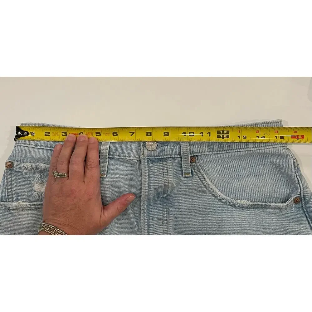 Levis 501 Premium Womens 30 High Rise Distressed Button Fly Light Wash Shorts - Picture 6 of 9